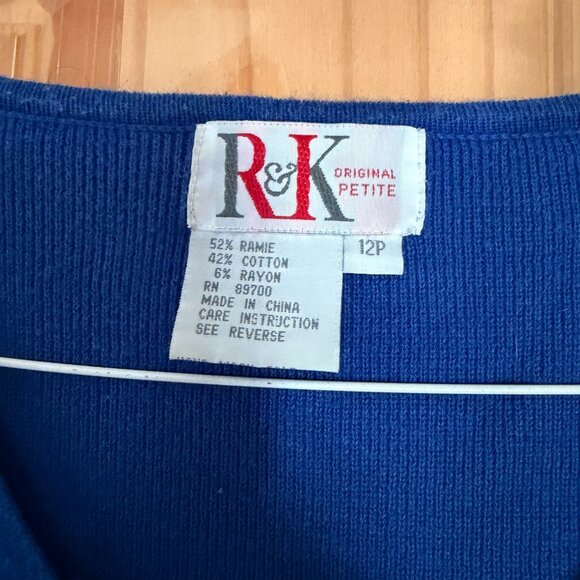 R&K Sweater 12P Button-up Cropped Short Sleeve Floral Embroidered Blue - Picture 2 of 7